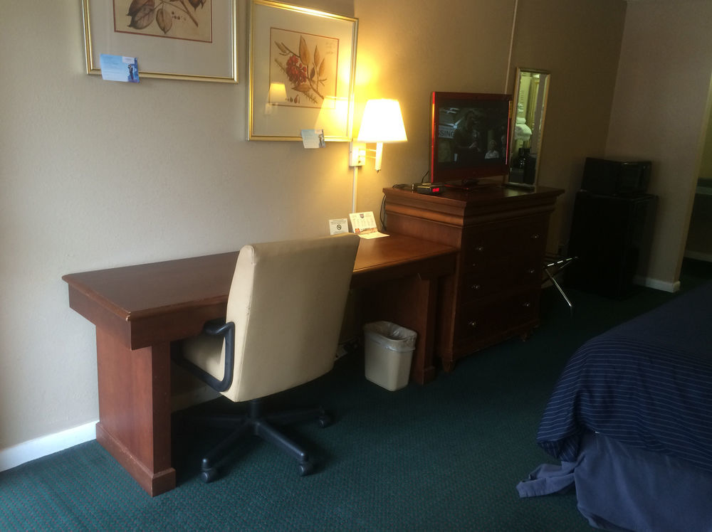 Hotel Express Anniston/Oxford Kültér fotó