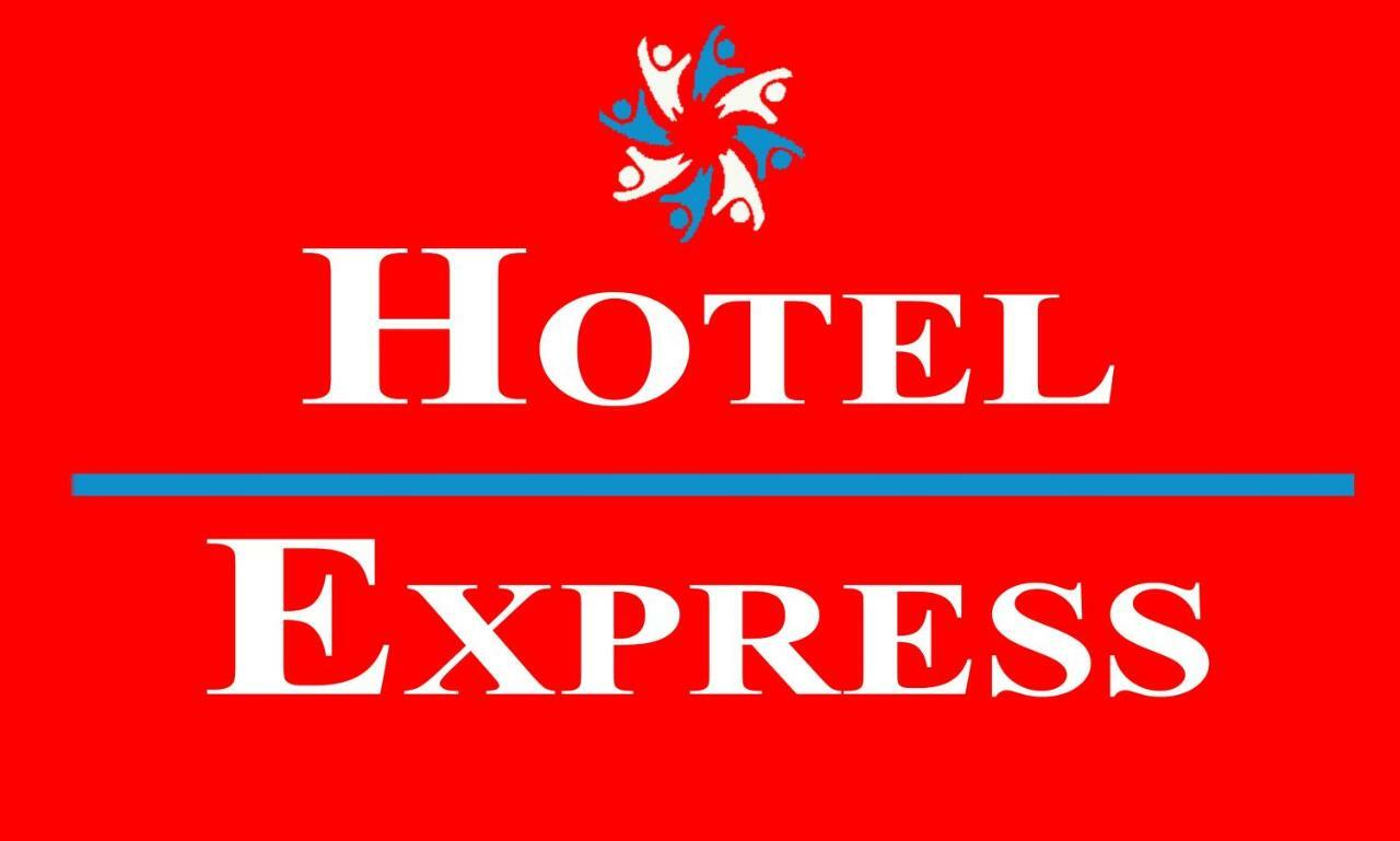 Hotel Express Anniston/Oxford Kültér fotó
